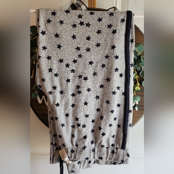 NWOT Lucky Brand Pajamas-4pc - Picture 5 of 5